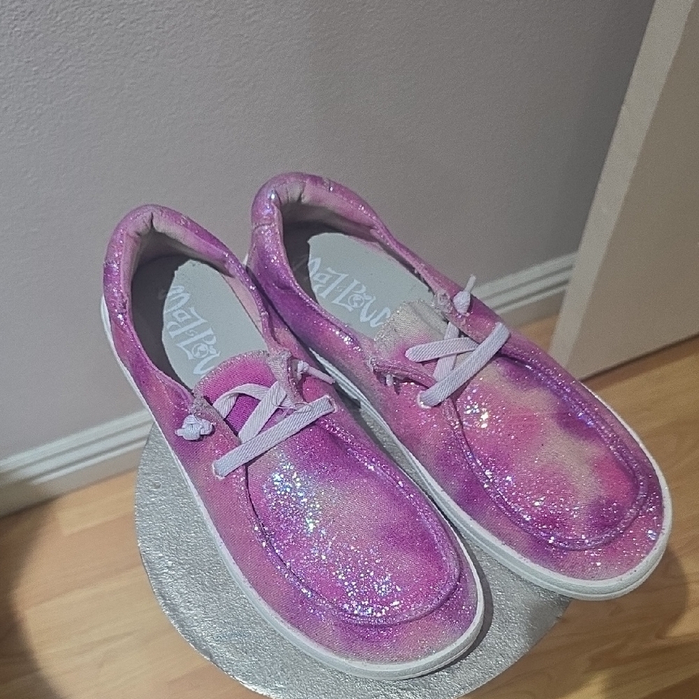 Sparkly Pink Womens Shoes Size 8 NWOB
